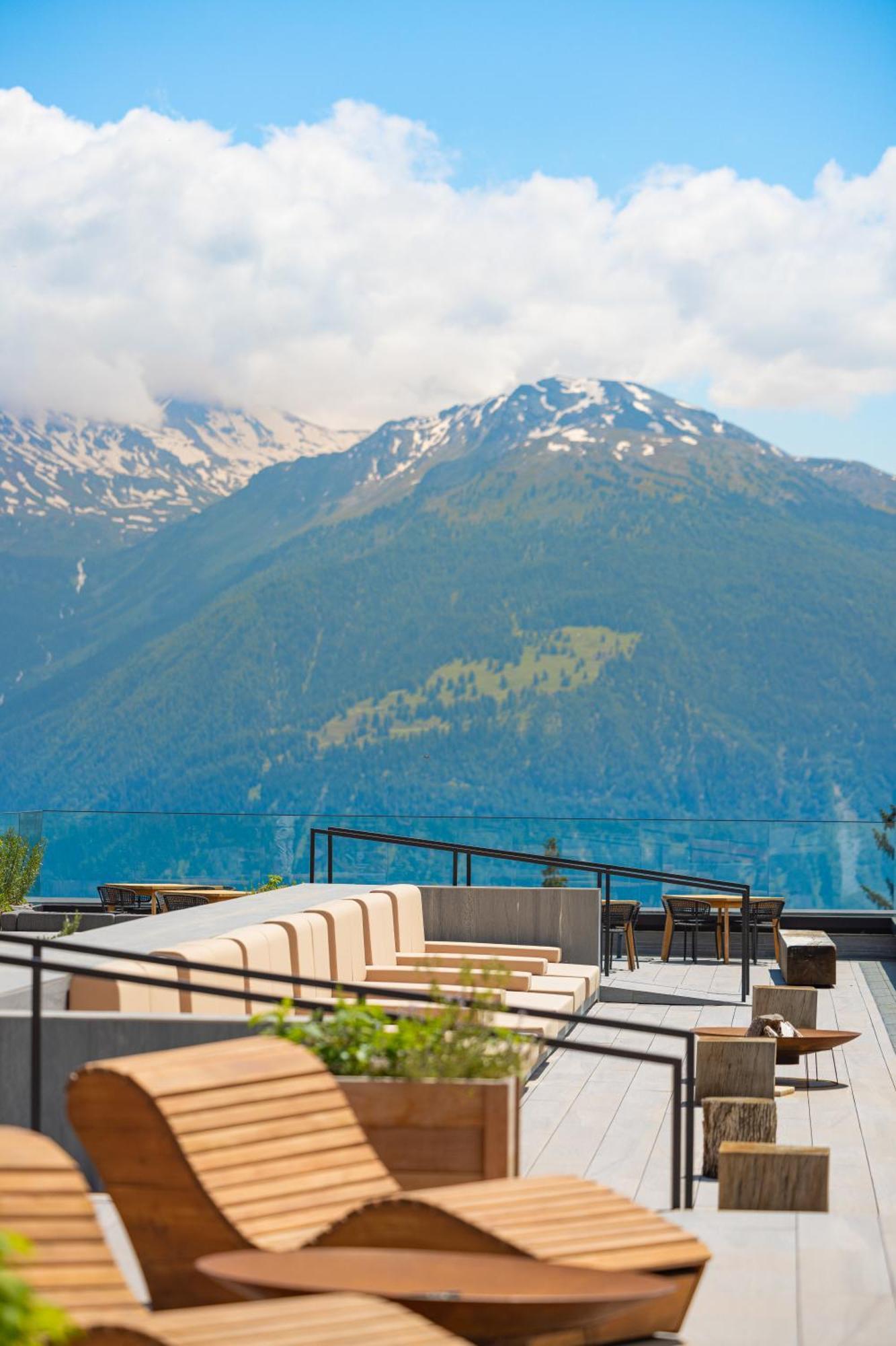 Отель Six Senses Кран-Монтана Экстерьер фото